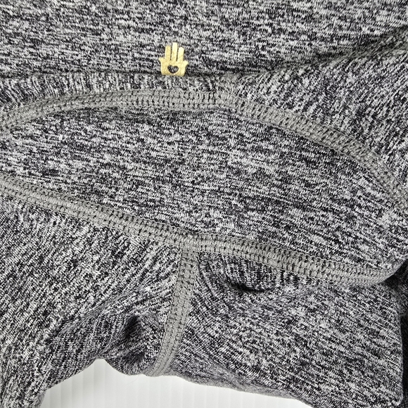 NWOT Spiritual Gangster Women's Grey Essential Leggings Rainbow Size XS - Picture 9 of 15